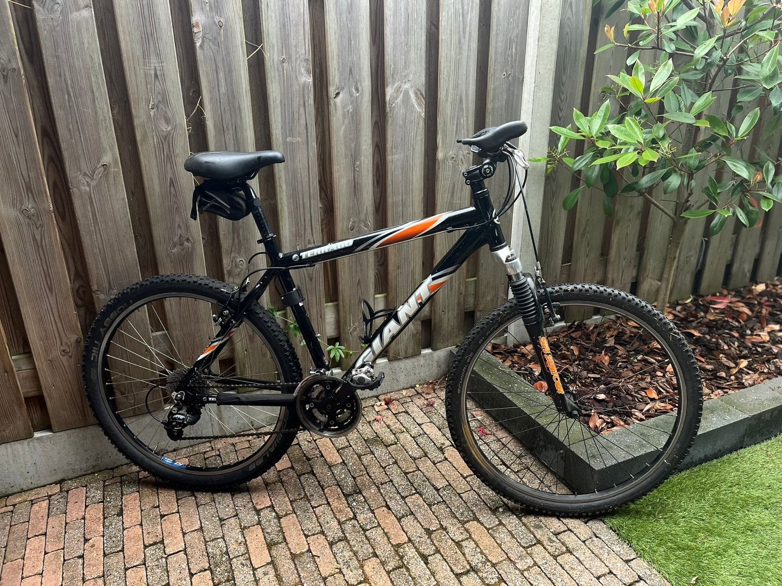 Giant Terrago Mountainbike - Zwart/Oranje, Gebruikt, Hardtail, 53 tot 57 cm, Heren
