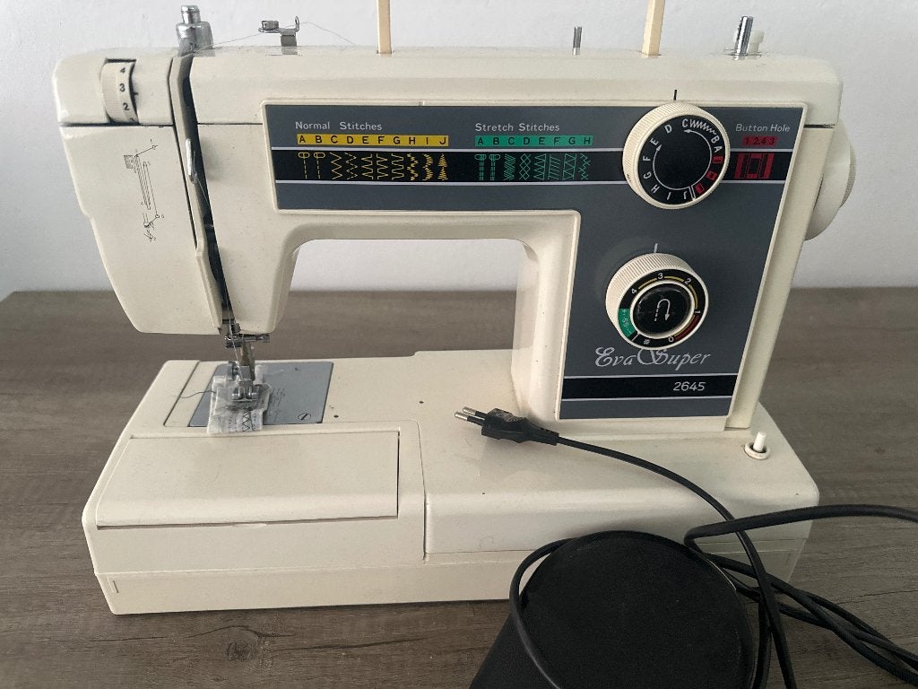 Naaimachine Eva Super, Ophalen of Verzenden, Gebruikt, Naaimachine, Overige merken