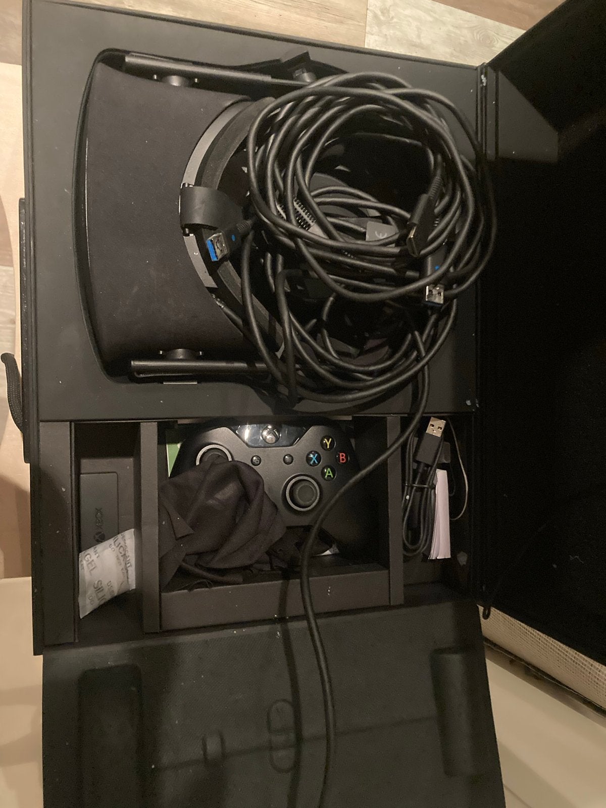 Oculus Rift VR-bril met controller en accessoires, Ophalen, Gebruikt, VR-bril, Pc