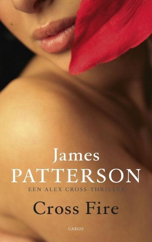 Cross Fire - James Patterson BOEK 9789023476146, Ophalen of Verzenden, Gelezen, James Patterson