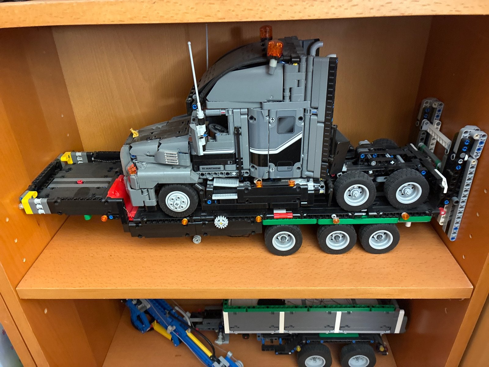 Lego Technic Mack Anthem vrachtwagen met oplegger, Ophalen of Verzenden, Zo goed als nieuw, Overige merken