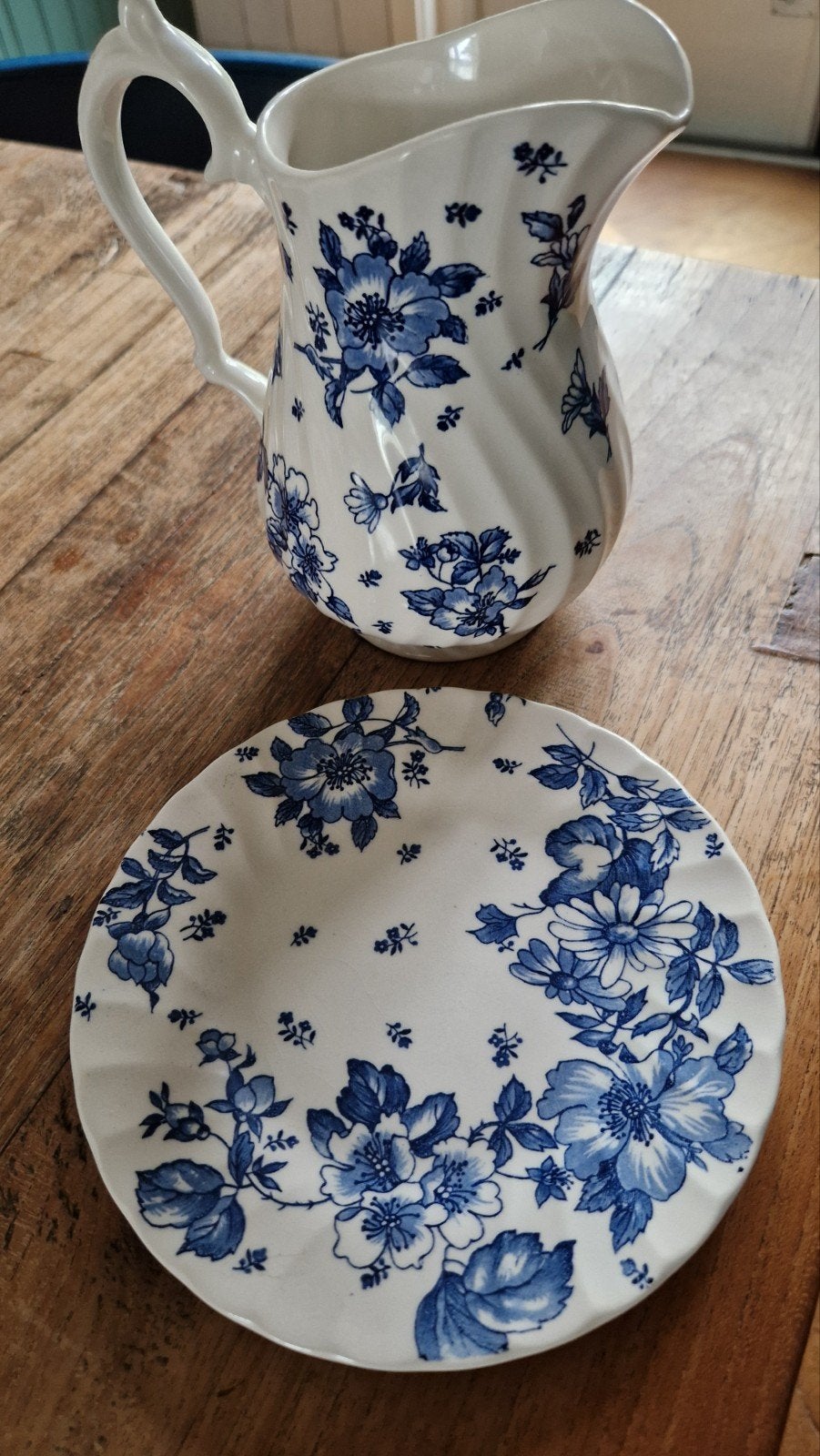 Kannetje en bordje, Myott Meakin., Ophalen of Verzenden