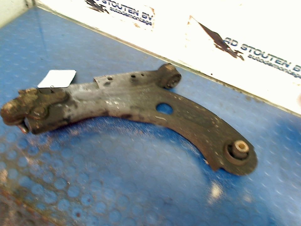 Draagarm Rechts Voor Peugeot 308 SW (L4/L9/LC/LJ/LR) 2014, Kontakt-peugeot@peugeot.com, Gebruikt, Peugeot Deutschland GmbH, Bahnhofsplatz, Rüsselsheim 65423, , Duitsland