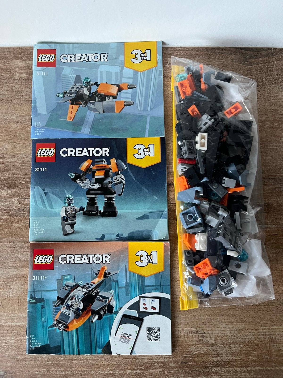 LEGO Creator 31111 Cyber Drone (3-in-1 set), Ophalen of Verzenden, Zo goed als nieuw