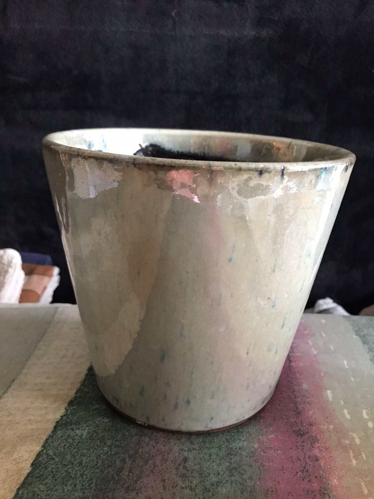 Mooie stevige zware vintagelook parelmoer bloempot H16, Rond, Ophalen of Verzenden, Zo goed als nieuw, Aardewerk