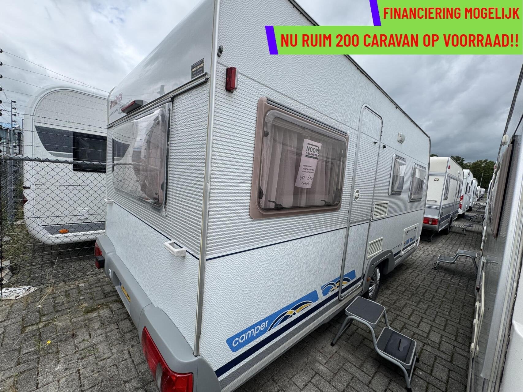 Dethleffs CAMPER 460 DB, DWARSBED, RONDZIT, VOORTENT, Caravans en Kamperen, Serviceluik, Rondzit, Bedrijf, 750 - 1000 kg