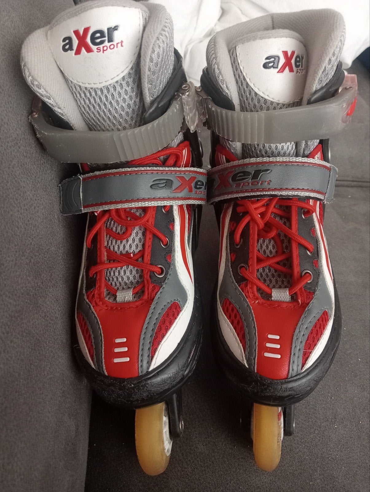te koop axer sport skeelers, Kinderen, Zo goed als nieuw, Inline skates 4 wielen, Ophalen