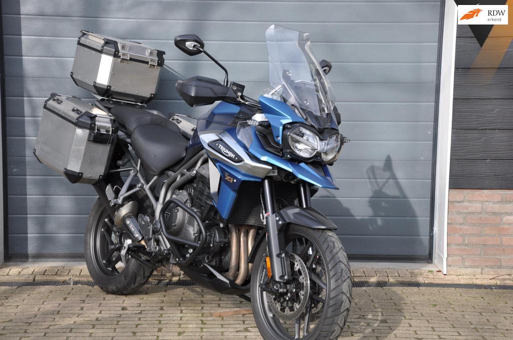 Triumph Tiger 1200 Explorer XRX Zeer complete motor! Akrapov, Motoren, 1215 cc, Bedrijf, Handvatverwarming, Toermotor