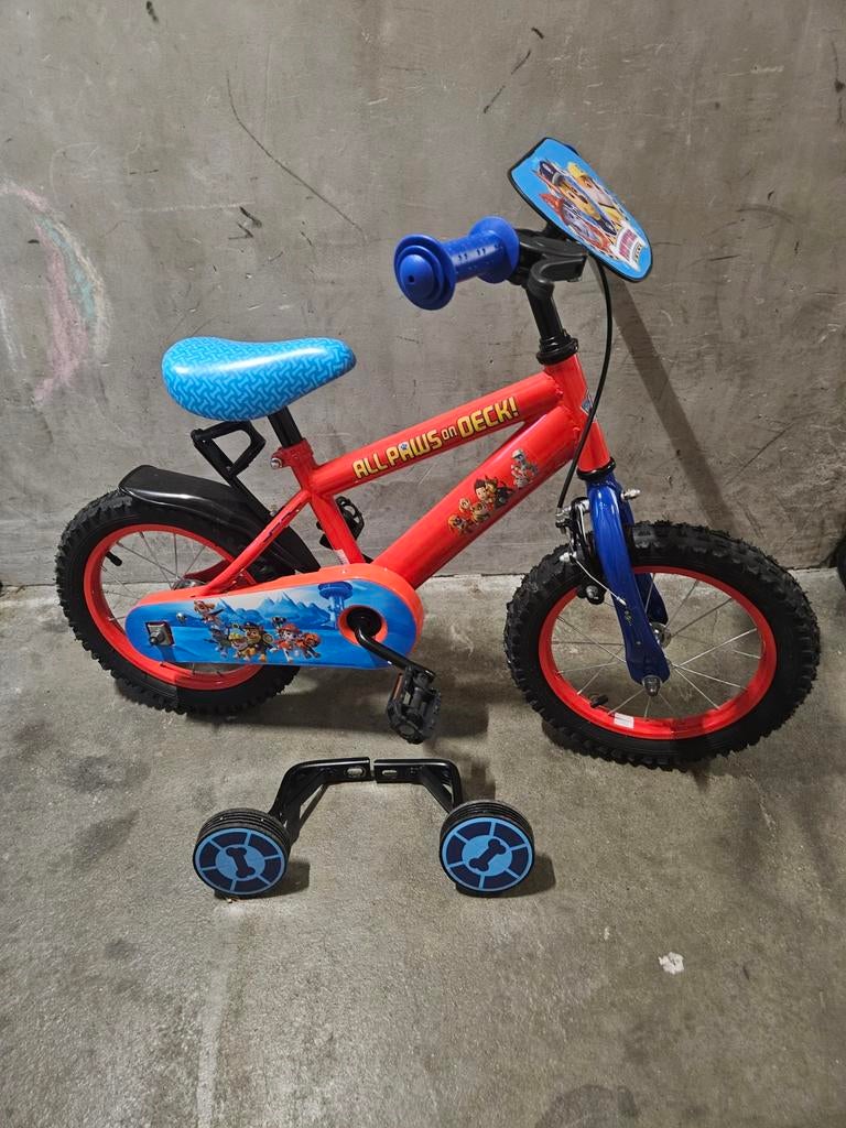 Paw patrol fiets, Fietsen en Brommers, Fietsen | Kinderfietsjes, Ophalen, Zo goed als nieuw, Minder dan 16 inch, Zijwieltjes