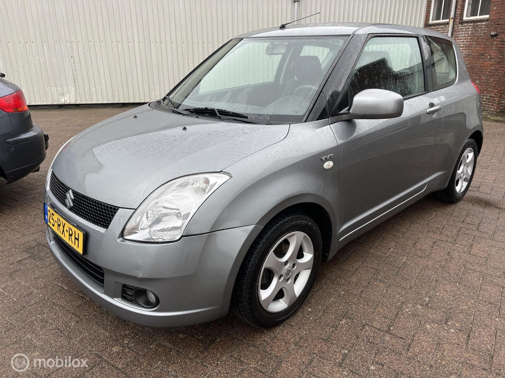 Suzuki Swift 1.5 GLS rijd goed APK 09. '27 nw banden, Auto's, Voorwielaandrijving, Verwarmde buitenspiegels, 15 km/l, 4 cilinders