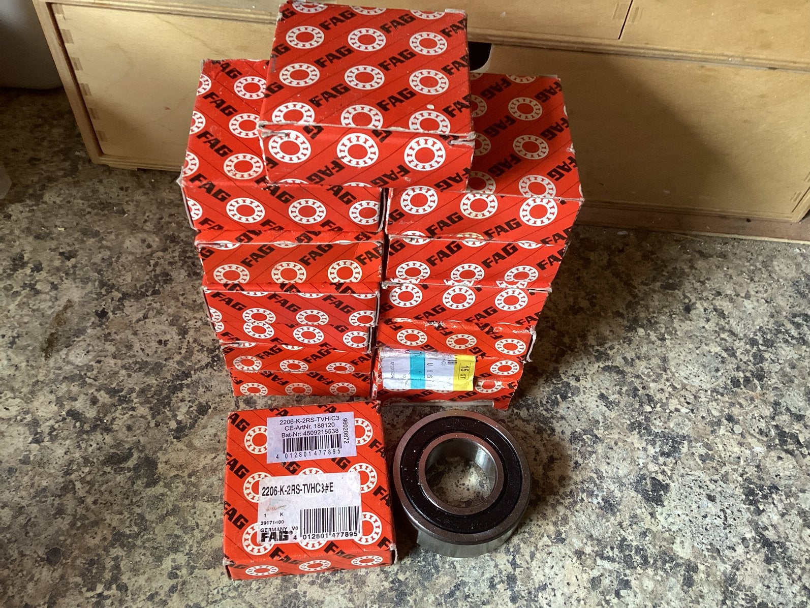 15 x fog kogellager   Nievw  per 10 €, Ophalen of Verzenden