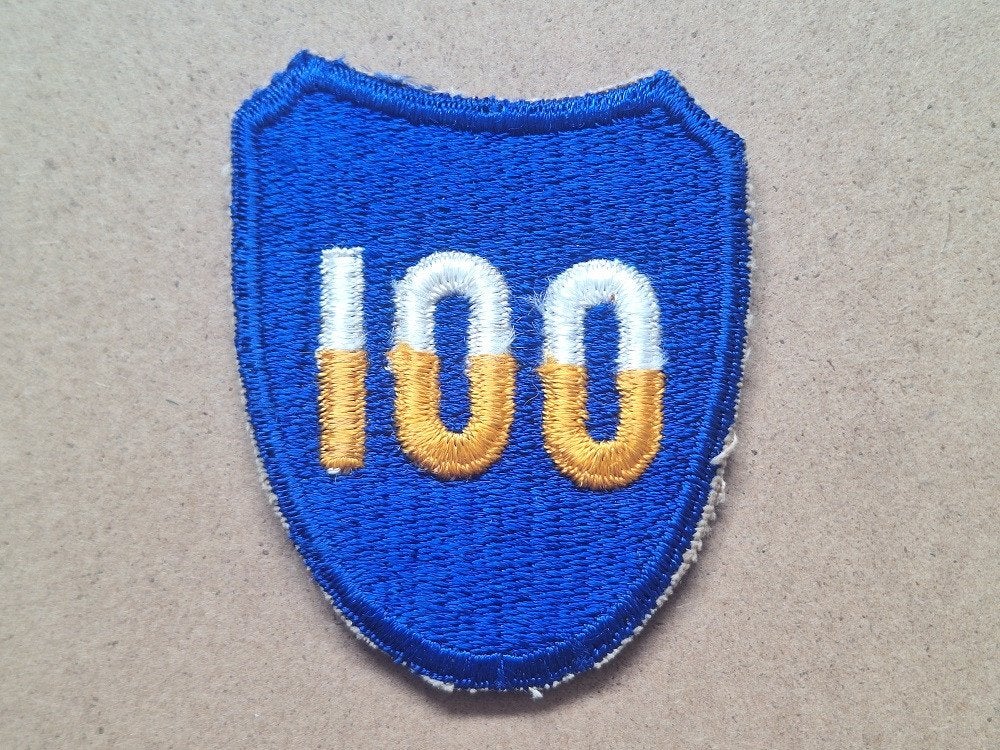WWII US 100th Infantry Division patch, Verzenden, Amerika, Embleem of Badge