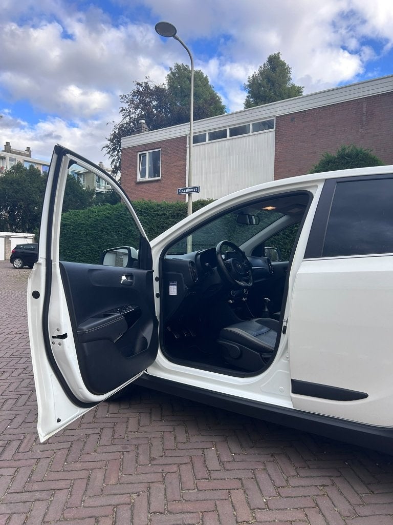 Foto 18 van Kia Picanto 1.0 T-gdi 99 PK 5D 2018 Wit