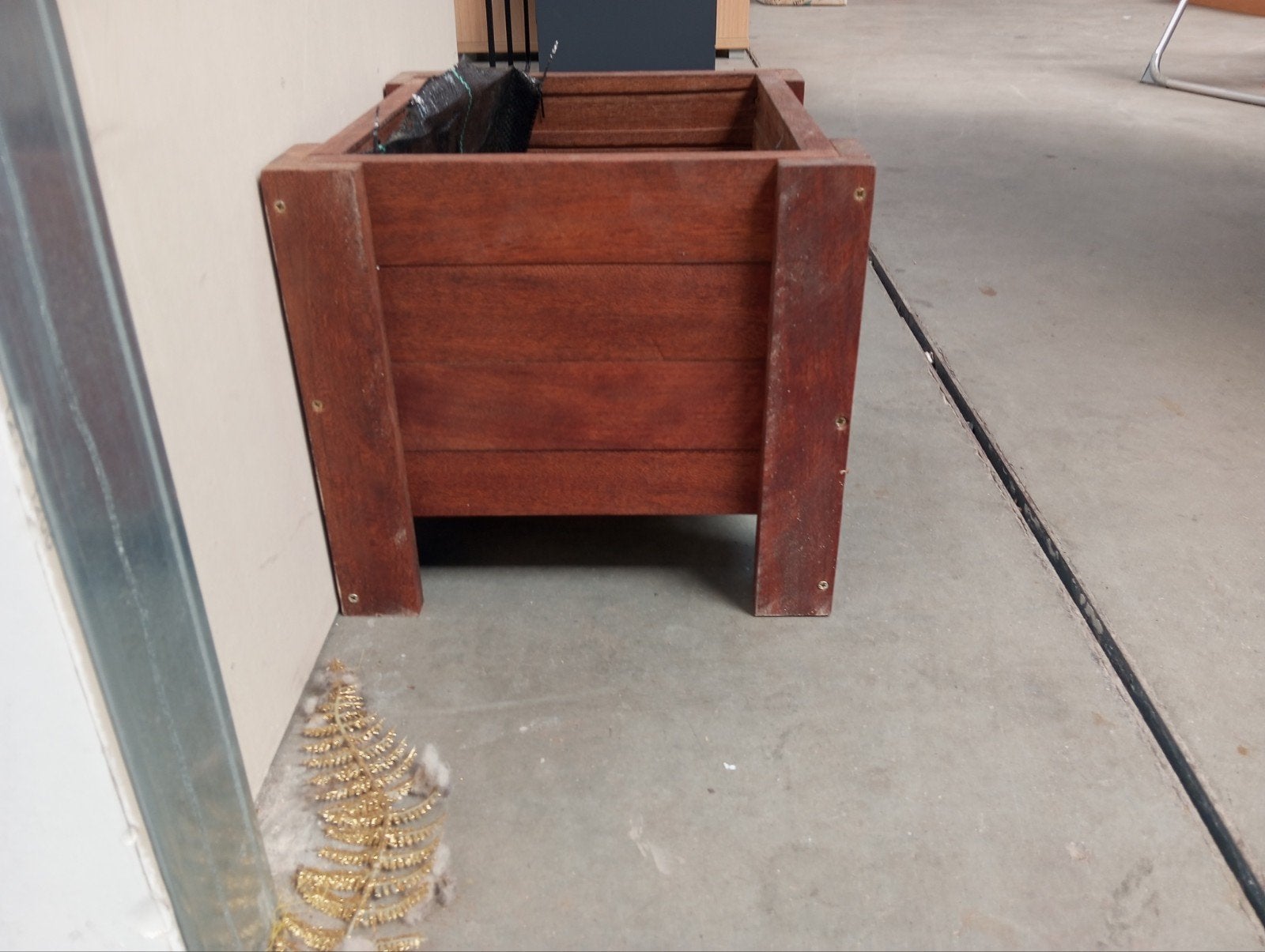 Houten plantenbak 30x26 cm vierkant, Ophalen, Minder dan 60 cm, Nieuw, Onbekend@voorbeeld.nl