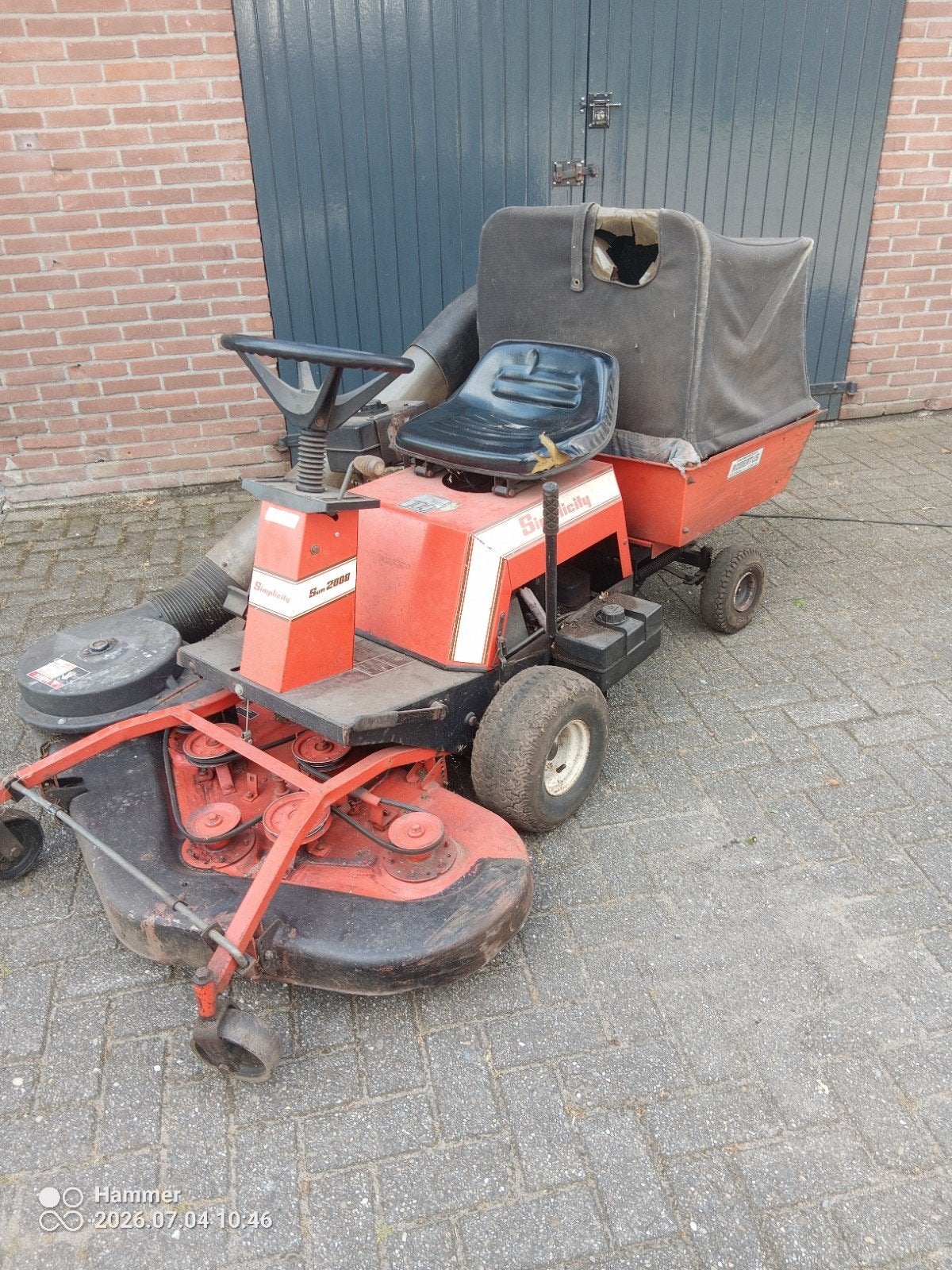 Gazon maaier.zitmaaier., Ophalen, Gebruikt