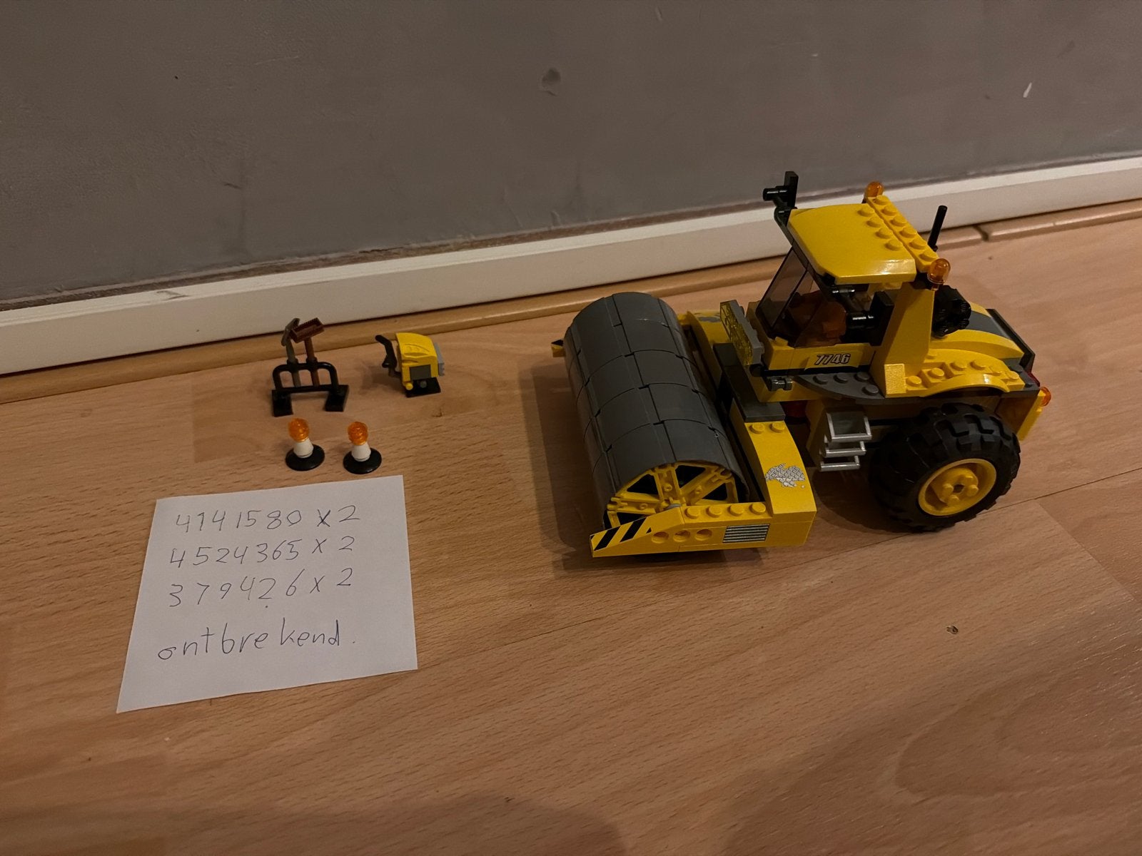 Lego City 7746 Wegenwals - Gebruikt met kleine gebreken, Lego, Ophalen of Verzenden, Complete set, City