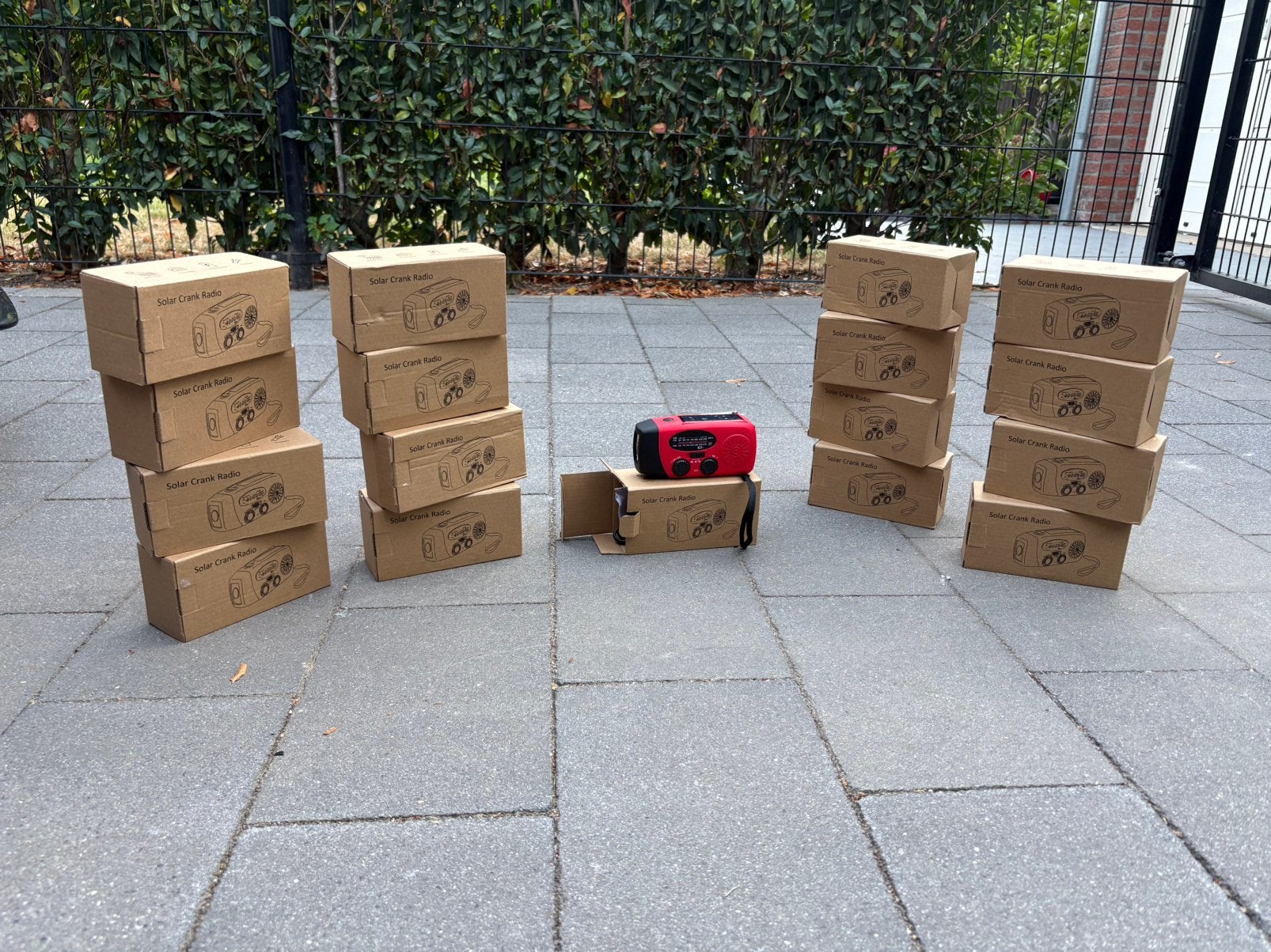 Solar Crank Radio 30 stuks – AM/FM/Weerband – nieuw, Audio, Tv en Foto, Ophalen, Nieuw