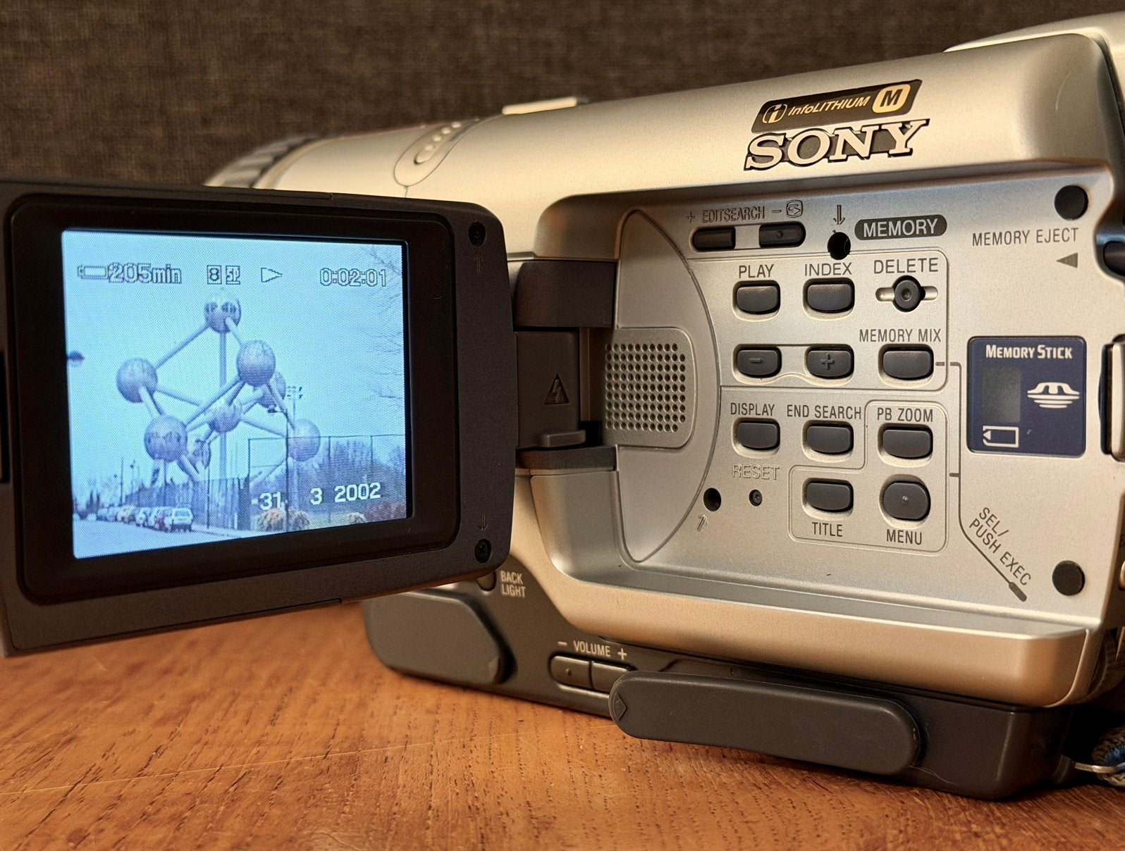 Sony DCR-TRV330E Digital8-camera, Verzenden, 20x of meer, Overige soorten, Zo goed als nieuw