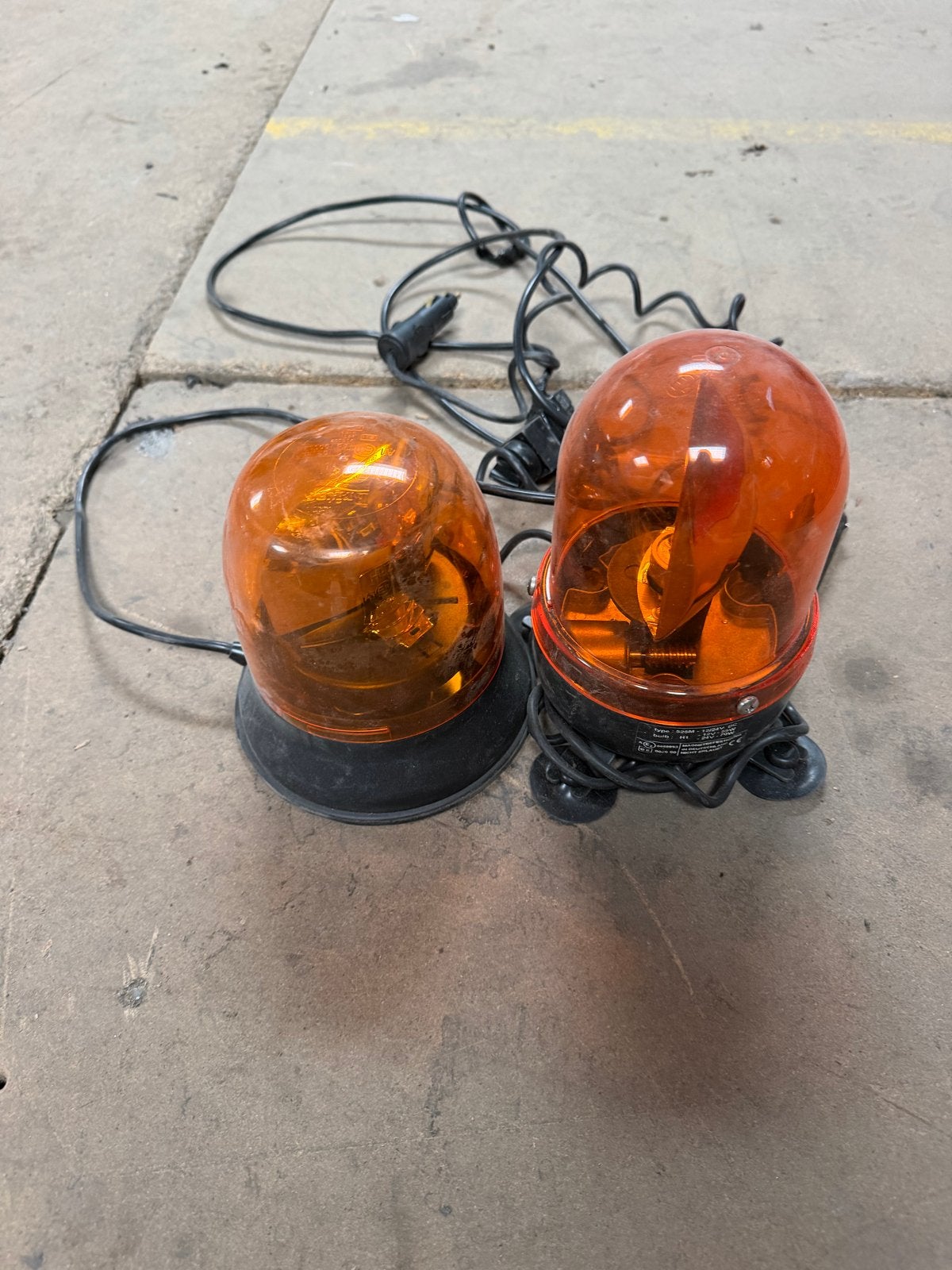 Zwaailampen Oranje 12V - Set van 2, Auto-onderdelen, Verlichting, Ophalen of Verzenden, Gebruikt, Universele onderdelen