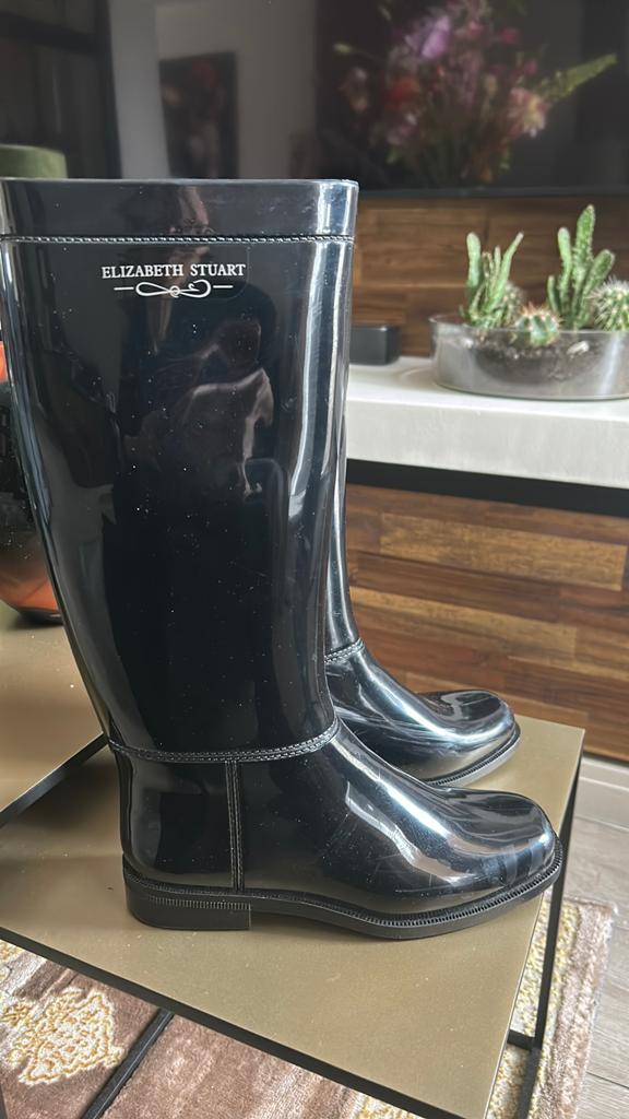 Regen laarzen Elisabet Stuart 38, Ophalen of Verzenden, Zo goed als nieuw, Zwart, Regenlaarzen