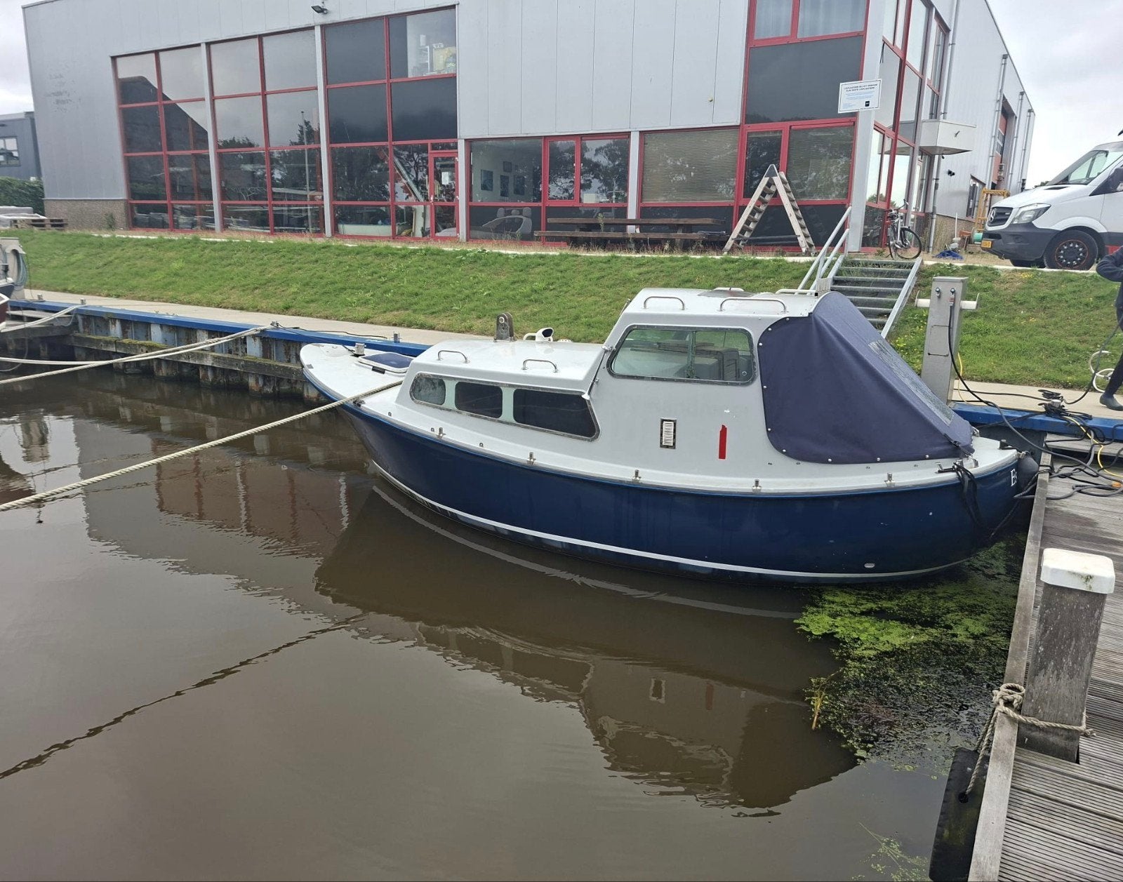 mooi polyesteren kottertje, Watersport en Boten, Ophalen, Minder dan 15 m²