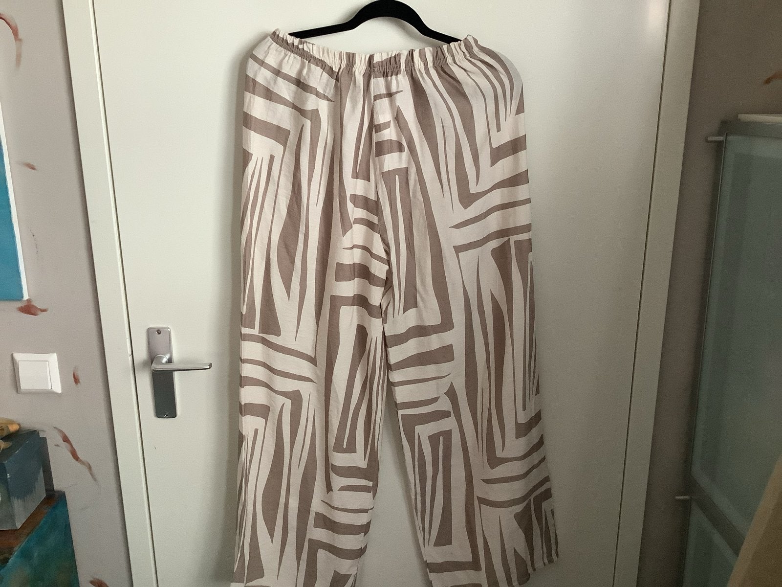 Set: Blouse en broek met zebraprint, Maat 38/40 (M), Verzenden, Beige, Nieuw