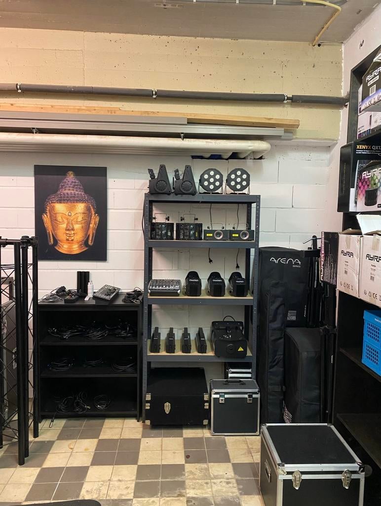 Grote lichtset met diverse fixtures (nieuwprijs €4000,-), Muziek en Instrumenten, Ophalen of Verzenden, Zo goed als nieuw, Licht