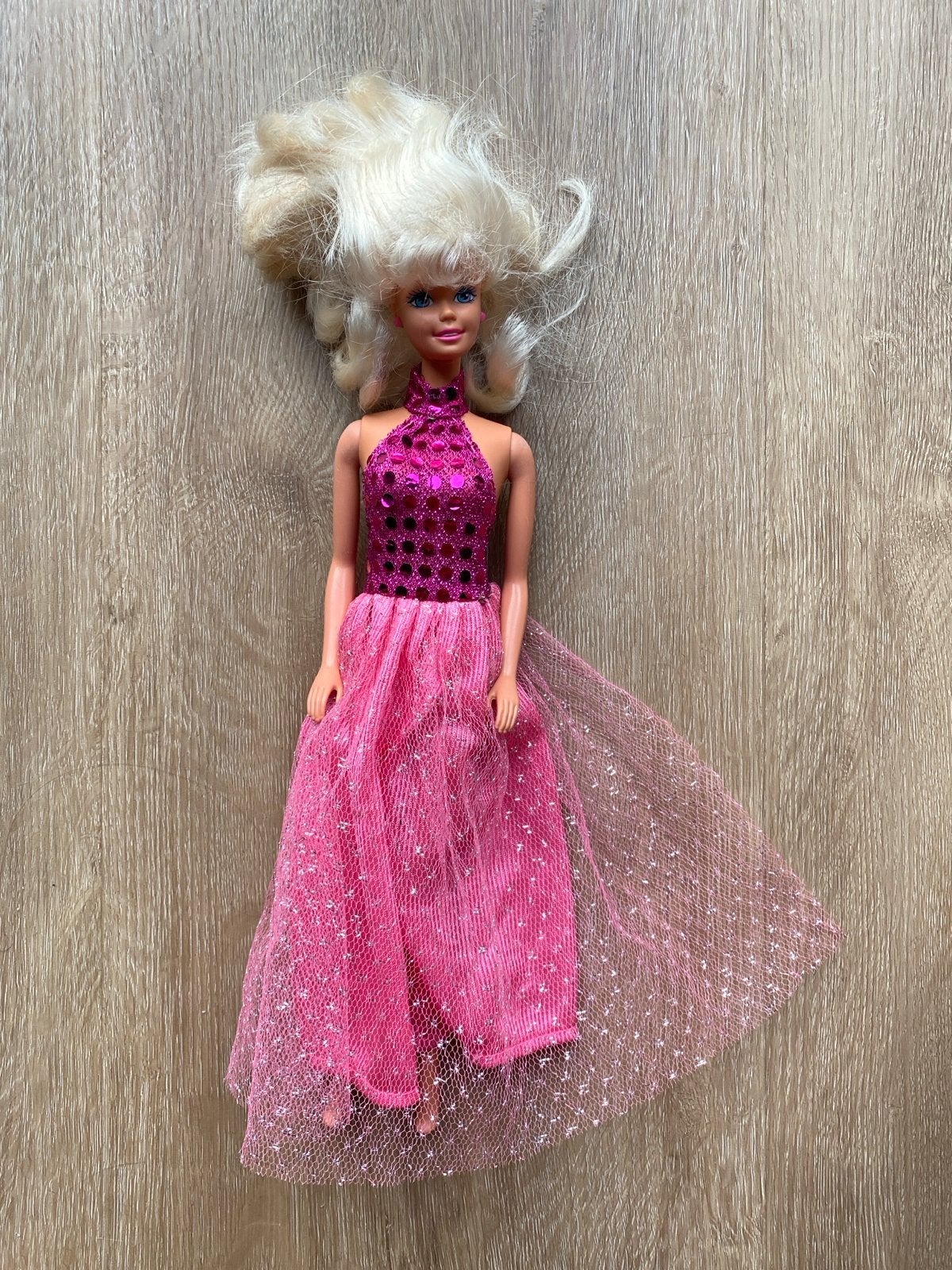Vintage Barbie pop Mattel 1966 in roze glitterjurk, Ophalen of Verzenden, Gebruikt, Barbie