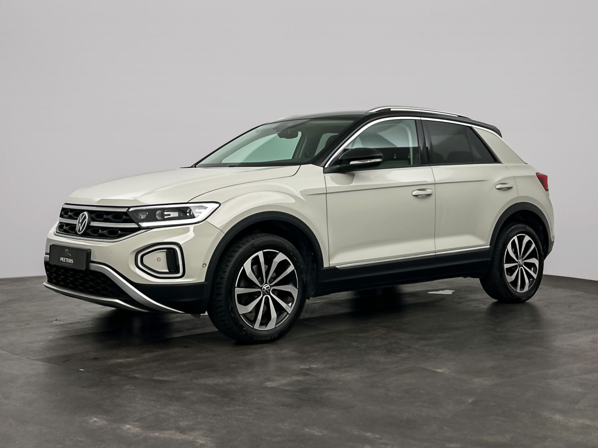 Volkswagen T-Roc 1.5 TSI Style VIRTUAL COCKPIT - CARPLAY - 1, Auto's, Volkswagen, Automaat, 4 cilinders, Alcantara, Beige