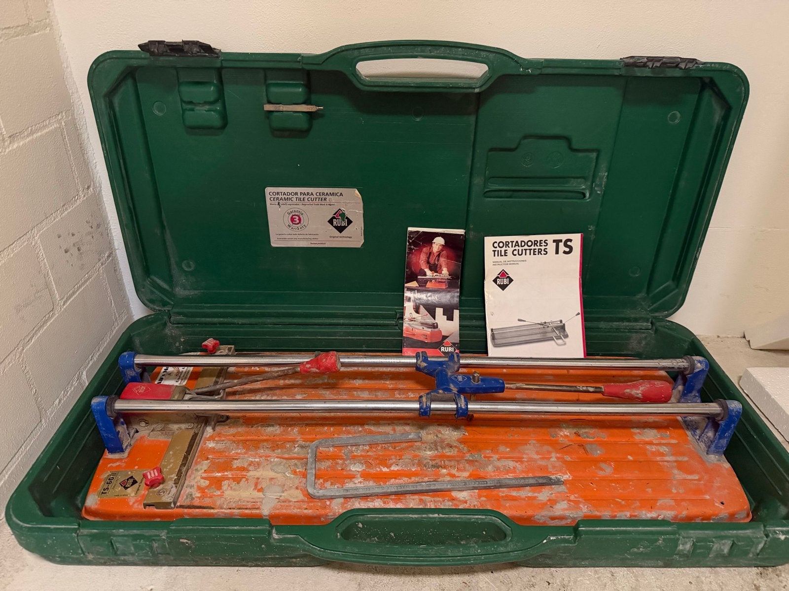 Rubi TS-60 Tegelsnijder - Gebruikt maar functioneel, Gebruikt, Overige typen, Ophalen of Verzenden, Minder dan 5 m²
