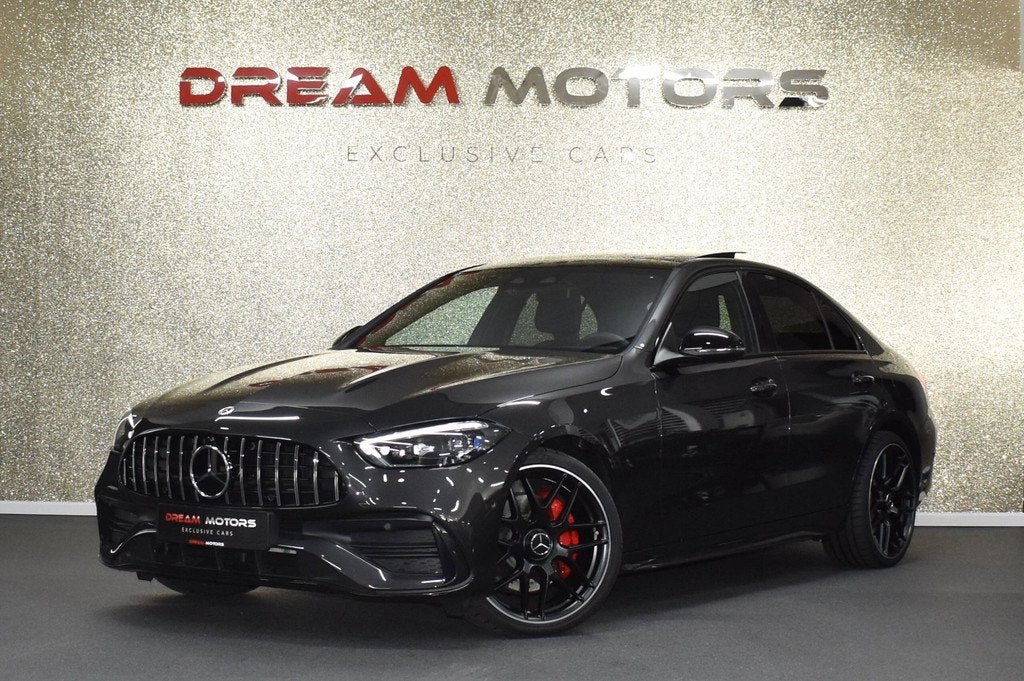 Mercedes-Benz C-klasse 300 e AMG 313pk | C63 AMG | MASSAGE |, Auto's, Mercedes-Benz, Automaat, Achterwielaandrijving, Gebruikt