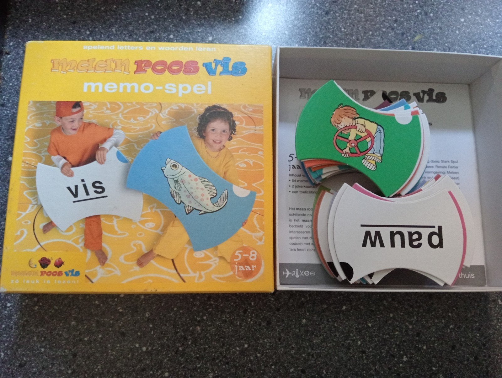 Maan roos vis memo-spel, Ophalen