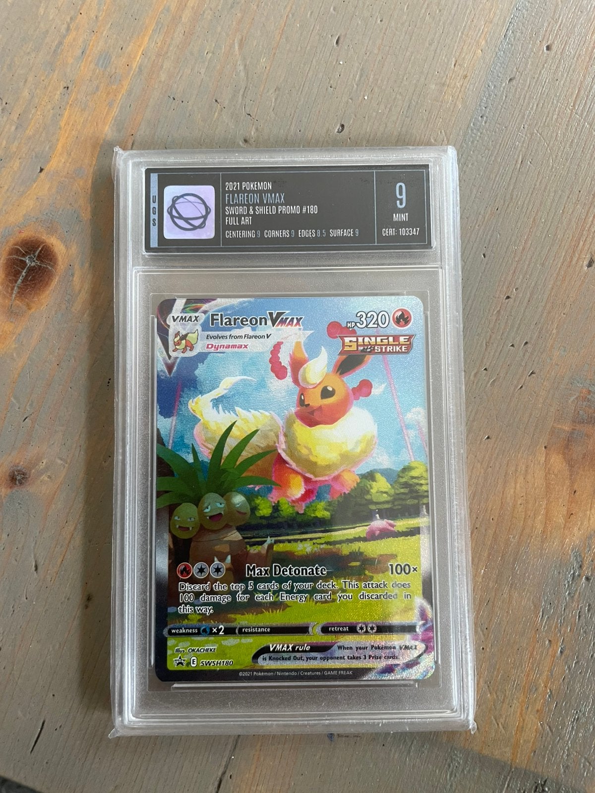 flareon swsh180 promo grade 9, Hobby en Vrije tijd, Verzamelkaartspellen | Pokémon, Ophalen of Verzenden, Zo goed als nieuw