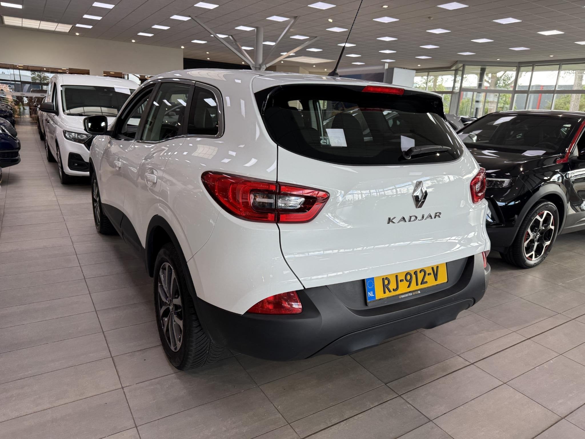 Renault Kadjar 1.2 TCe 130 pk Life Pack Essential - Climate, Auto's, Voorwielaandrijving, Kadjar, Stof, Euro 6