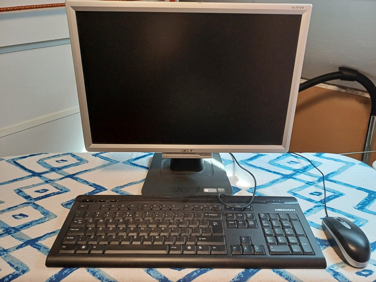 Beeldscherm, toetsenbord en muis, Ophalen, 60 Hz of minder