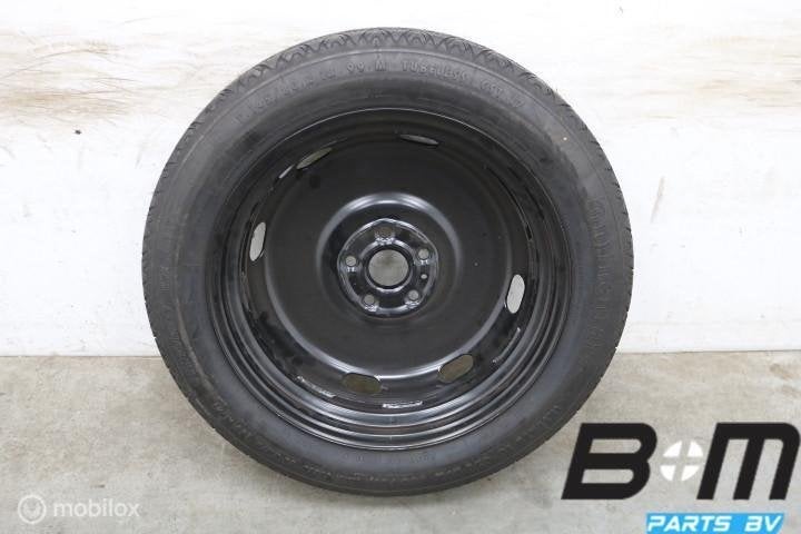 Org 18 inch thuiskomer VW Tiguan 5N / Q3 8U 5N0601027E, Gebruikt, Band(en)
