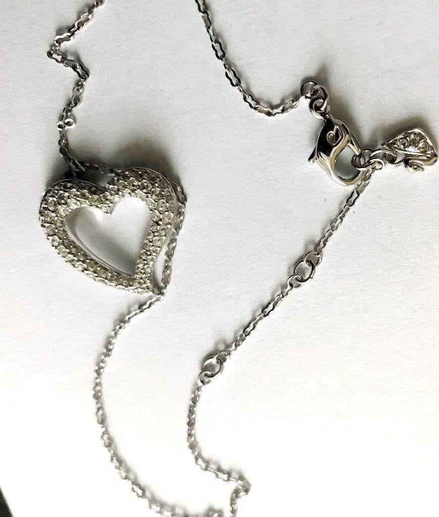 Mooie Lovely Swarovski ketting met kristallen hart hanger, Ophalen, Zo goed als nieuw, Zilver, Overige materialen