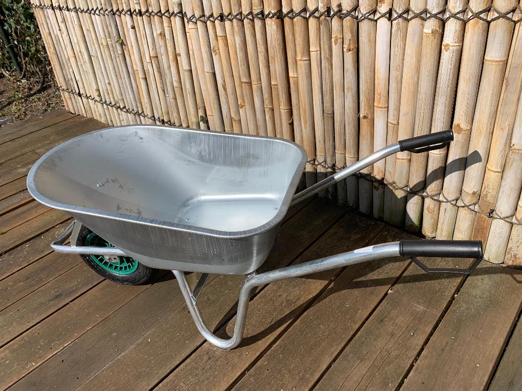 Kruiwagen 80L gegalvaniseerd stevig frame, Tuin en Terras, Kruiwagens, Nieuw, Ophalen of Verzenden