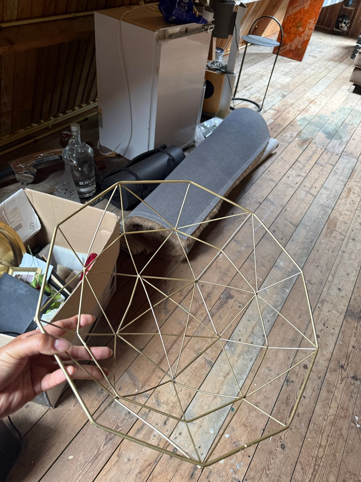 Gouden geometrische (fruit)schaal, Huis en Inrichting, Ophalen, Gebruikt, Schaal, Metaal