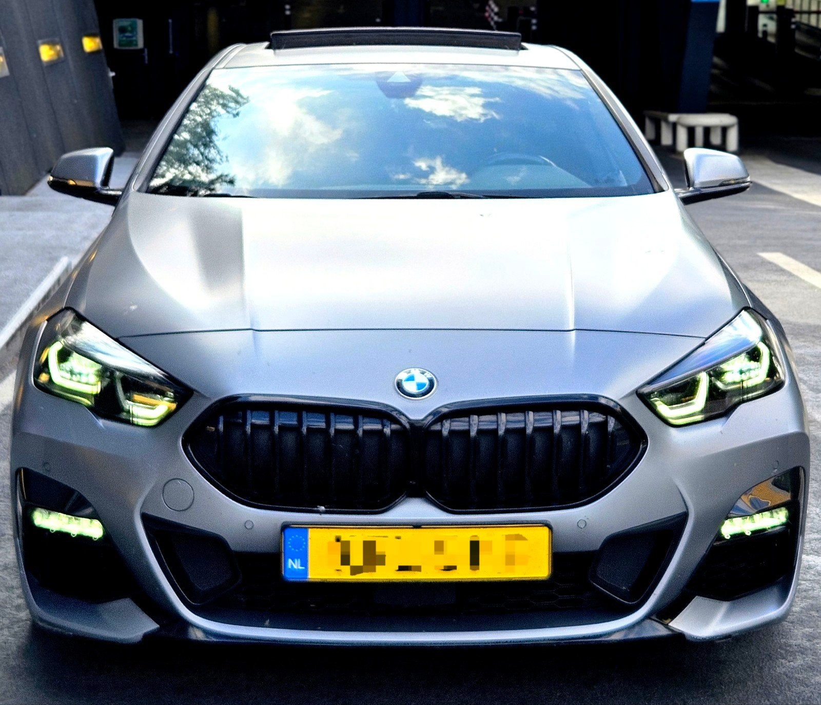 Bmw 218i Gran Coupé 2023 Shadow-Line Pano H/K Rijdt Perfect, 1500 cc, Zilver of Grijs, Benzine, BMW