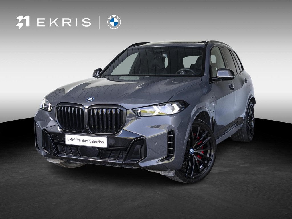 BMW X5 xDrive50e | M Sportpakket Pro | Innovation Pack | Com, Auto's, BMW, Gebruikt, 2395 kg, Met garantie (alle), Parkeerassistent