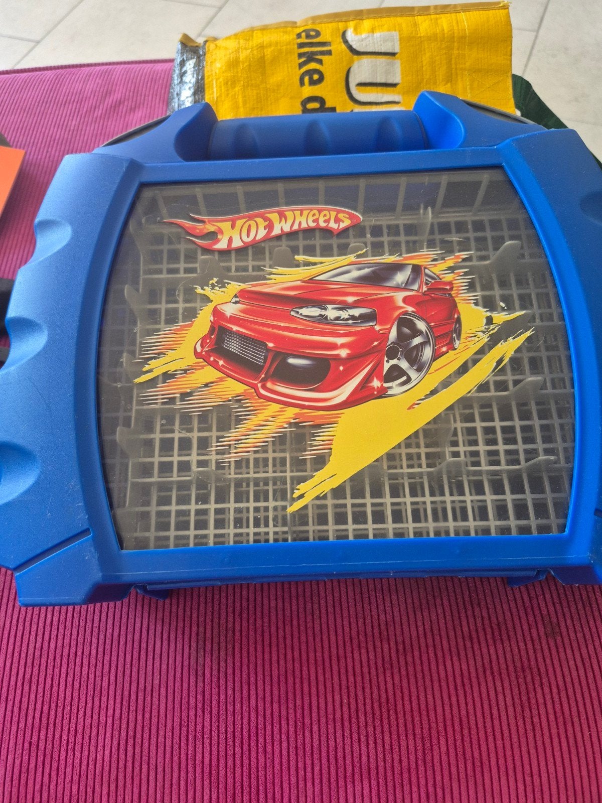 Hot Wheels opbergkoffer voor 48 auto's, Kinderen en Baby's, Speelgoed | Speelgoedvoertuigen, Ophalen of Verzenden, Gebruikt