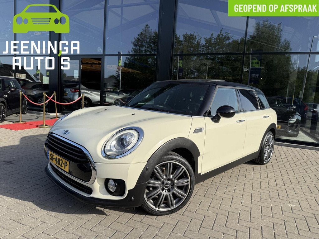 Mini Clubman 1.5 Cooper Chili Serious Business, Voorwielaandrijving, 136 pk, Gebruikt, Leder en Stof