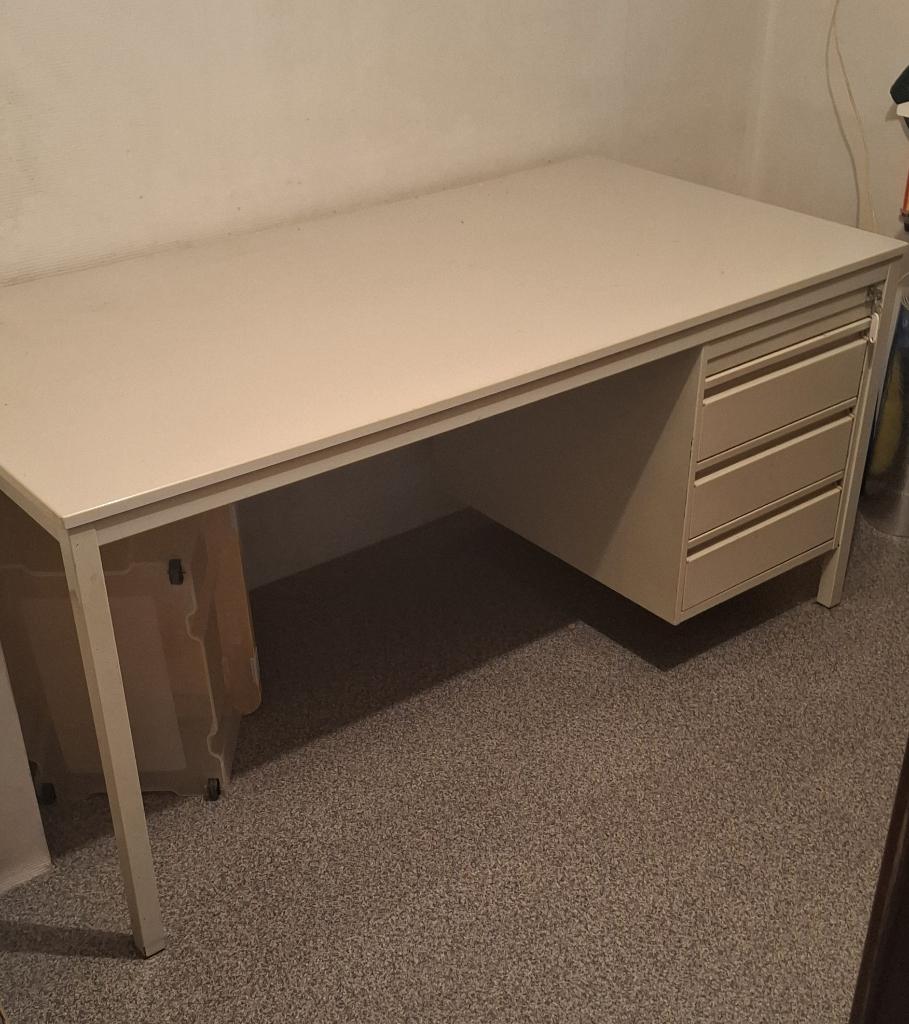 Bureau met ladekastje, Huis en Inrichting, Bureaus, Ophalen, 160 cm, Gebruikt, Metaal