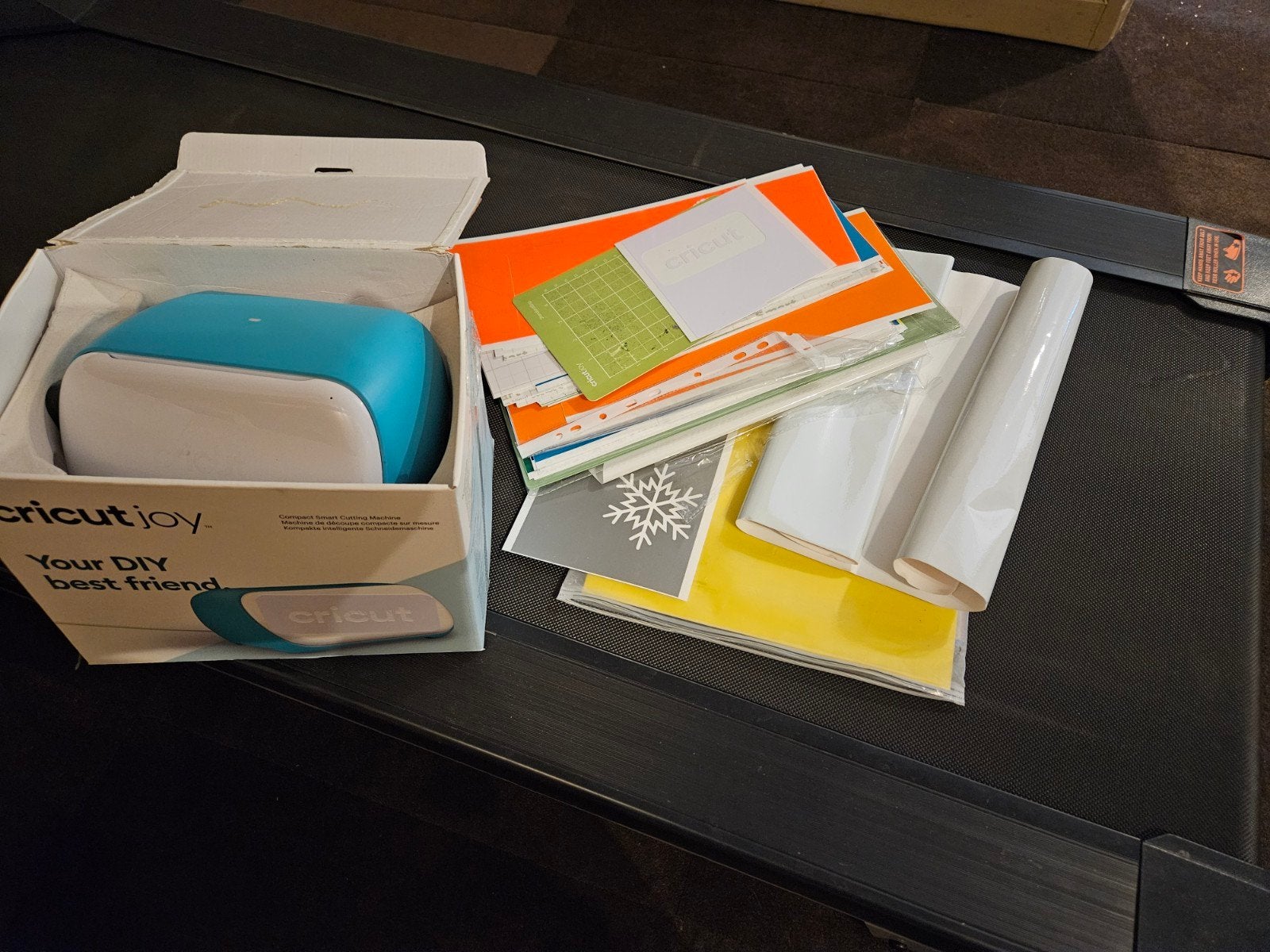 Cricut Joy snijmachine met accessoires, Ophalen of Verzenden, Zo goed als nieuw, Gereedschap of Toebehoren