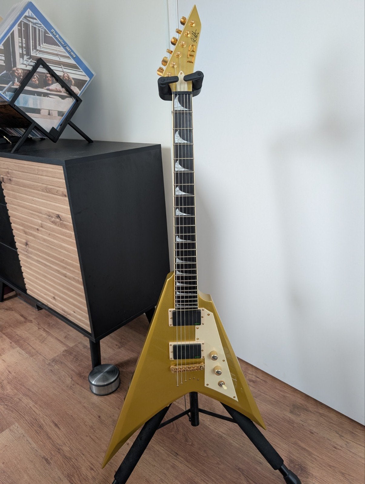 ESP LTD KH-V Gold, Ophalen, Zo goed als nieuw, Solid body, Overige merken