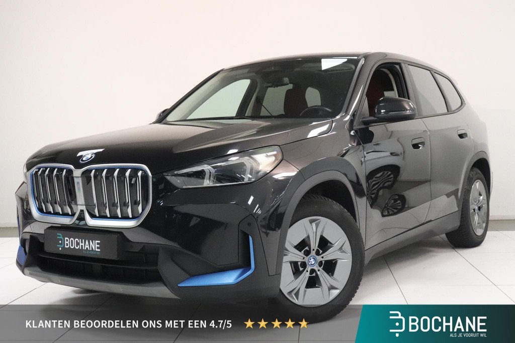 BMW iX1 xDrive30 Launch Edition 67 kWh | PANO | Camera | SoH, Auto's, BMW, Automaat, Stof, Gebruikt, Met garantie (alle)