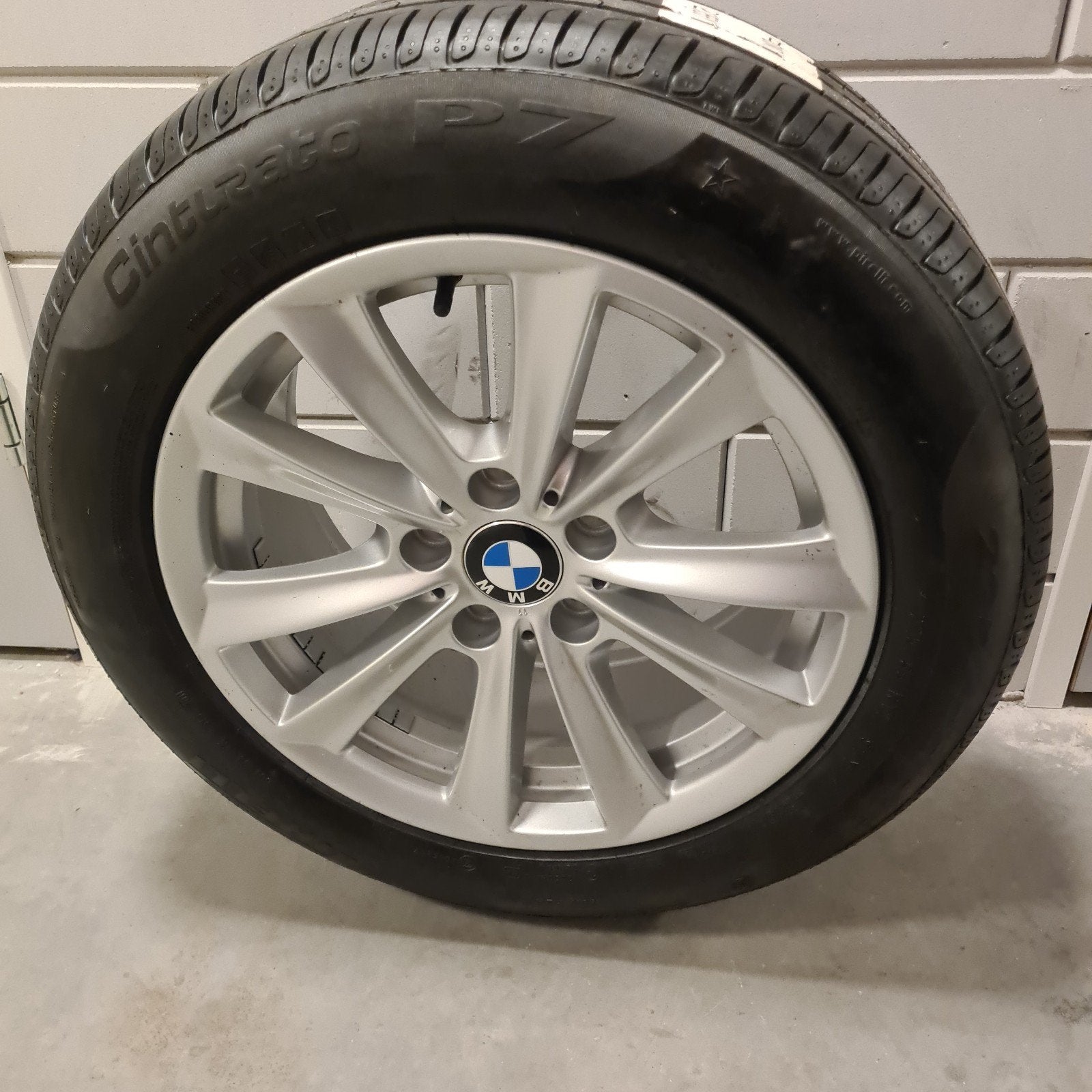BMW 5-Serie Reservewiel met Pirelli Cinturato P7 band, Gebruikt, Banden en Velgen, 17 inch, Ophalen of Verzenden