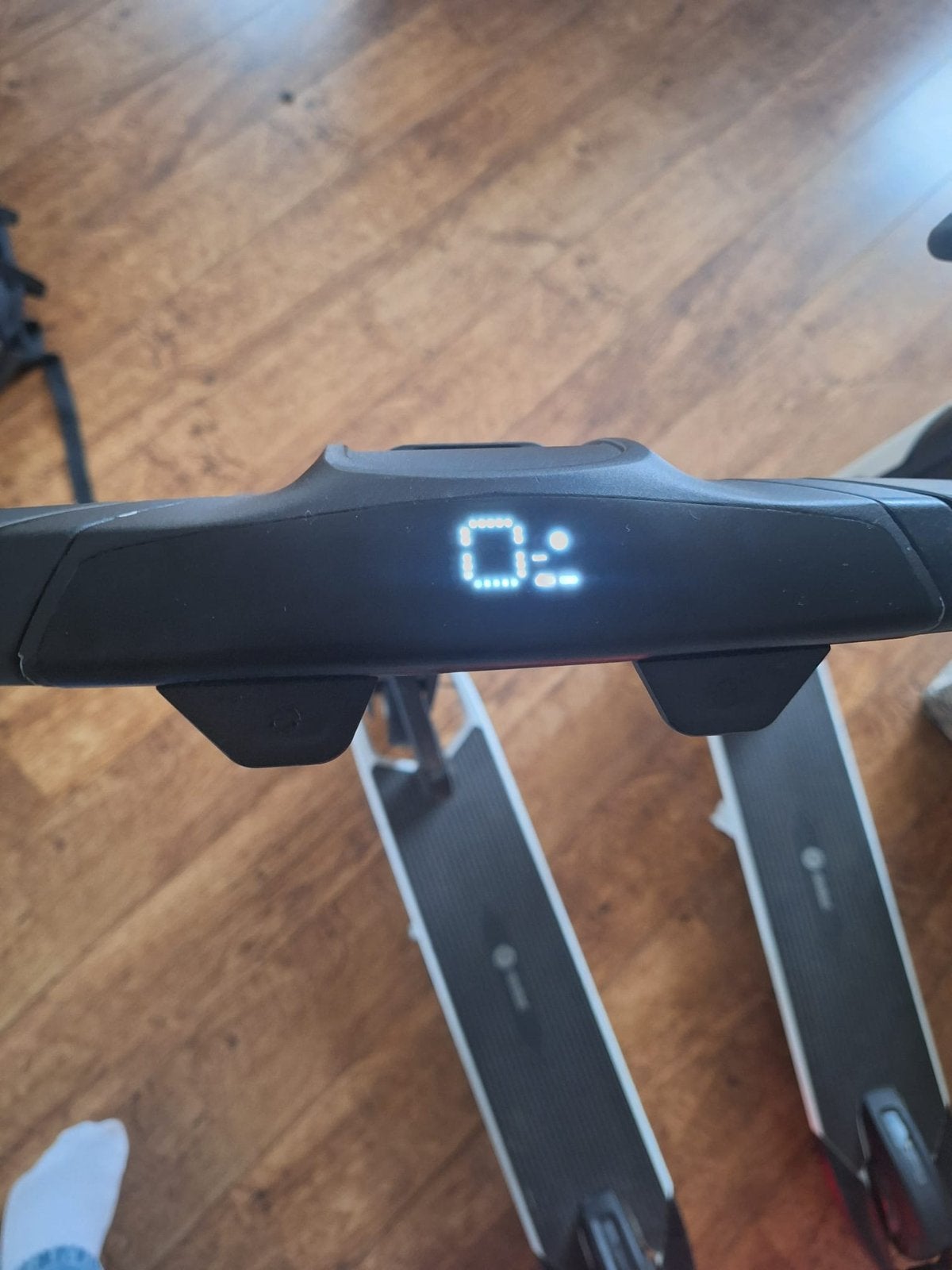 Ninebot elektrische step - Max 20 km/u, Fietsen en Brommers, Ophalen, Zo goed als nieuw, Elektrische step (E-scooter)