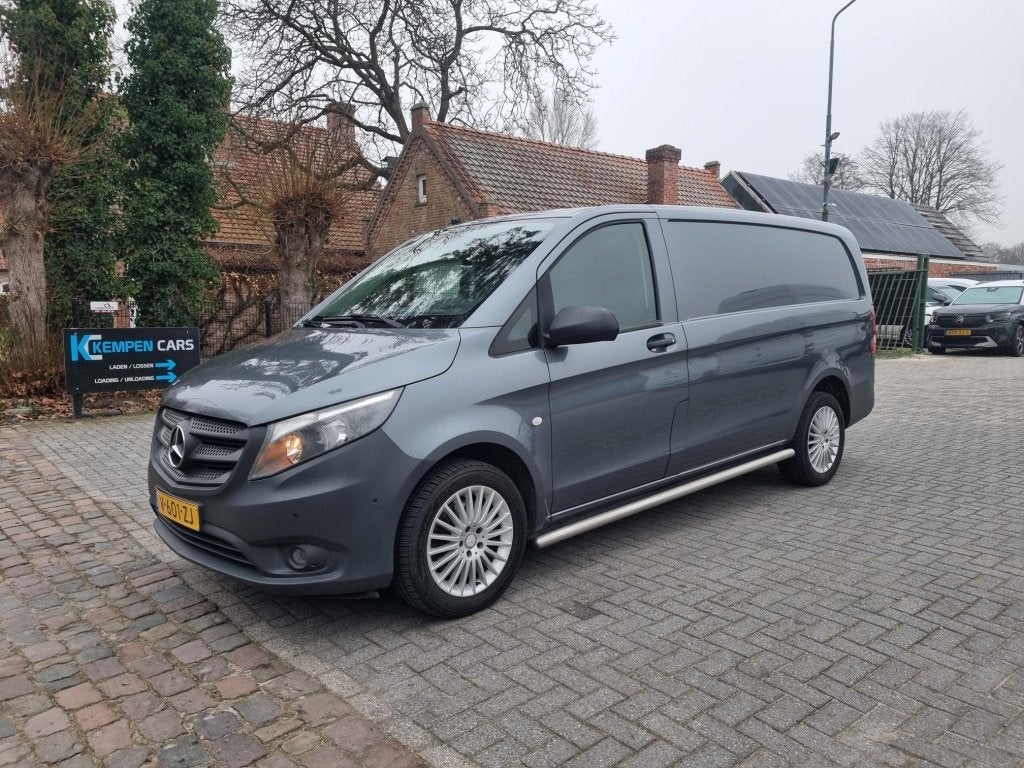 Mercedes-Benz Vito 114 CDI Lang (bj 2015), Auto's, Bestelauto's, Automaat, Euro 5, Gebruikt, Zwart